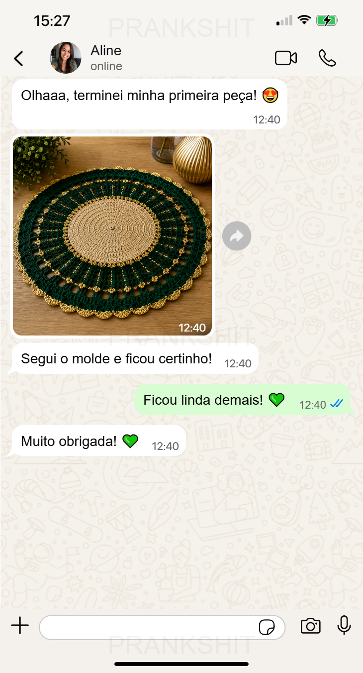 Conversa de WhatsApp da cliente Aline mostrando a primeira peça pronta